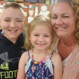 Meet your Posher, Lori k